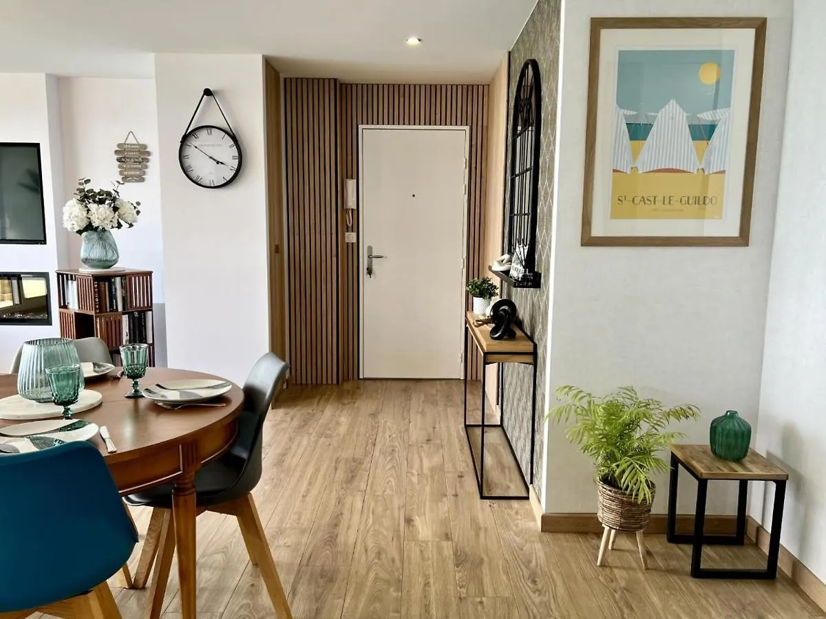 Apartment Appt Vue Mer Exceptionnelle Triple Expo - 70M 2Ch - Renove Saint-Cast-le-Guildo